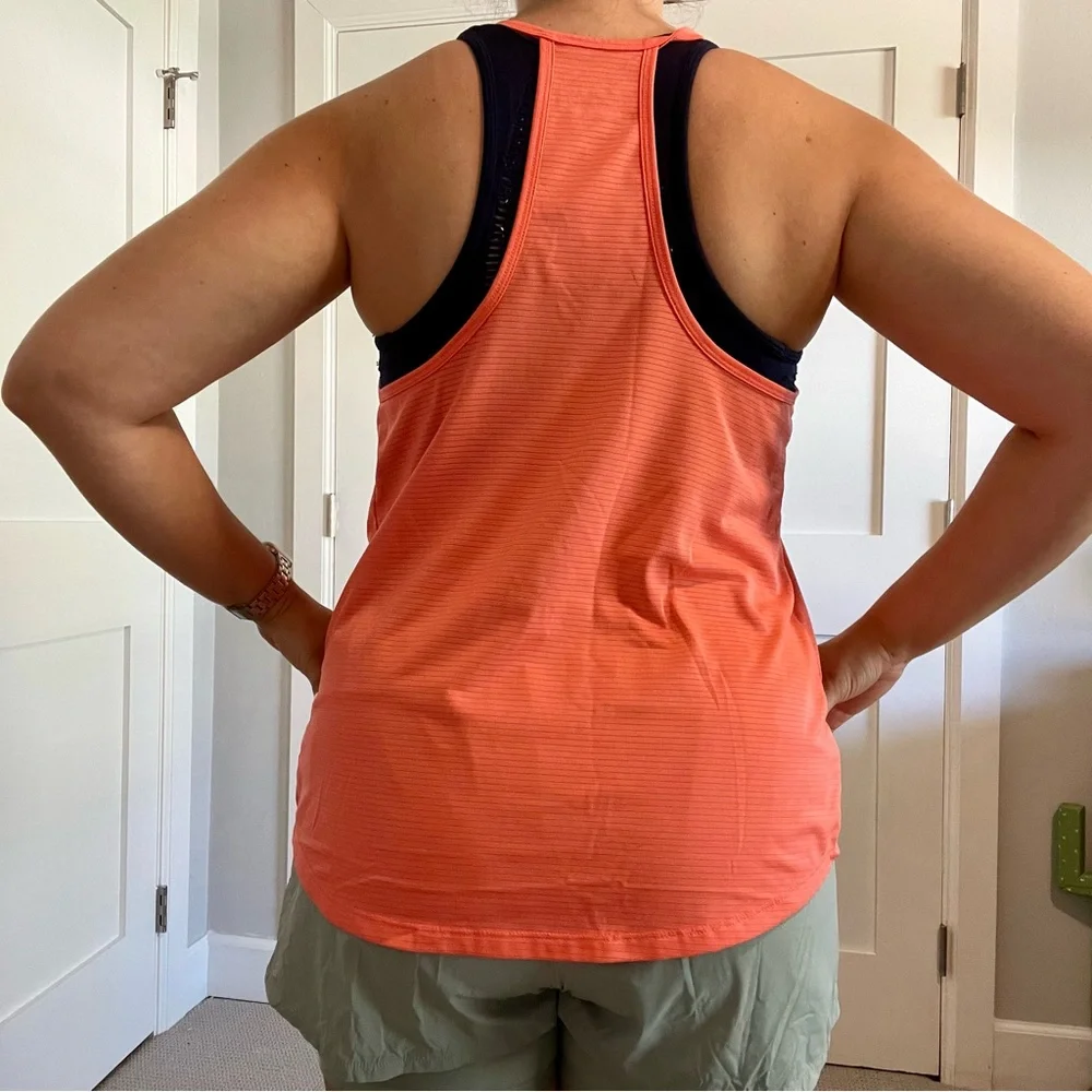 Old Navy Pink Razorback Athletic Tank - Picture 3 of 4